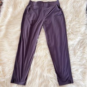 Athleta Brooklyn Ankle Pant in Dusk Violet 14T